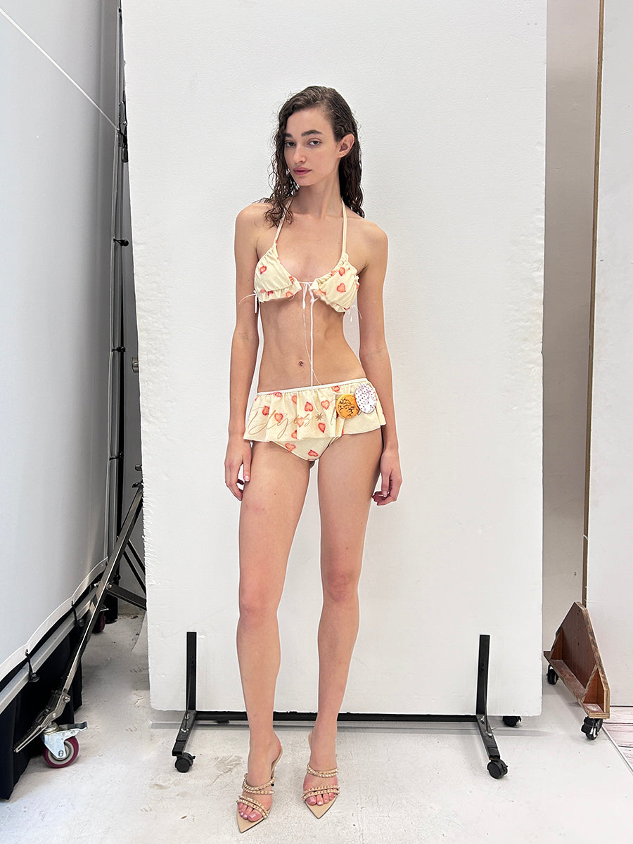 ♡₊˚Roe2me Dolly x Dotyears Heart Printed Ruffle-Detail Bikini - Roe2me Dolly