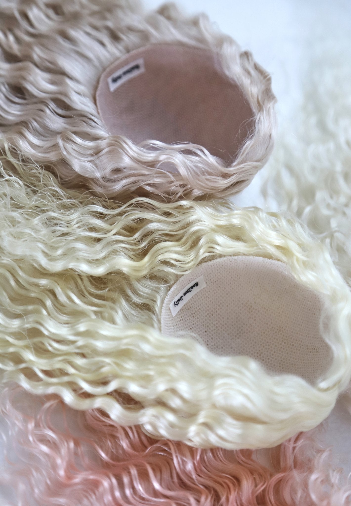 ʚɞ ⁺ Curly Mohair Wig - Roe2me Dolly