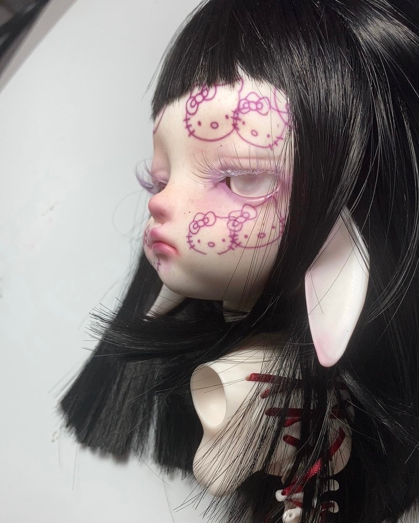 ʚɞ ⁺ Fullsets - Hello Kitty Chest Stand - Roe2me Dolly