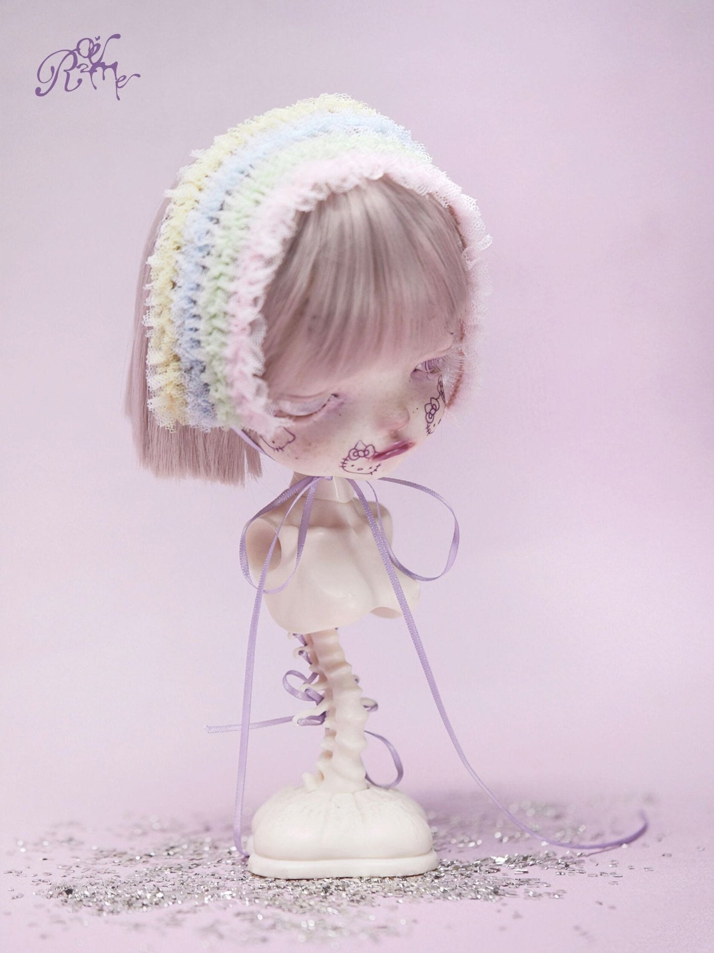 ʚɞ ⁺ Fullsets - Hello Kitty Chest Stand - Roe2me Dolly