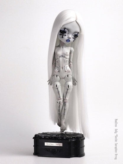 ʚɞ ⁺ OOAK - Gothic Seraphim Array - Roe2me Dolly